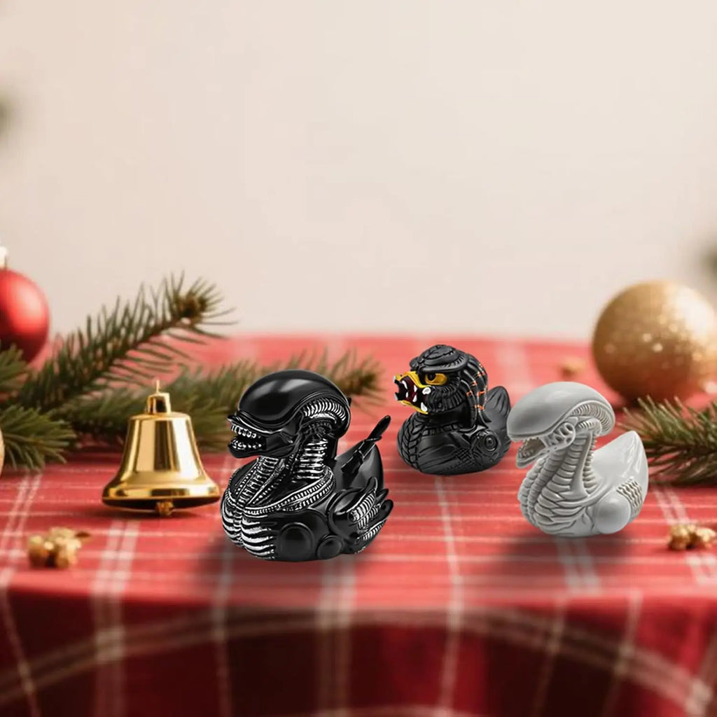 Alien Duck Resin Statue，Evil Alien Duck Ornament ，Resin Car Dashboard & Desk Decor, Funny Gift Idea