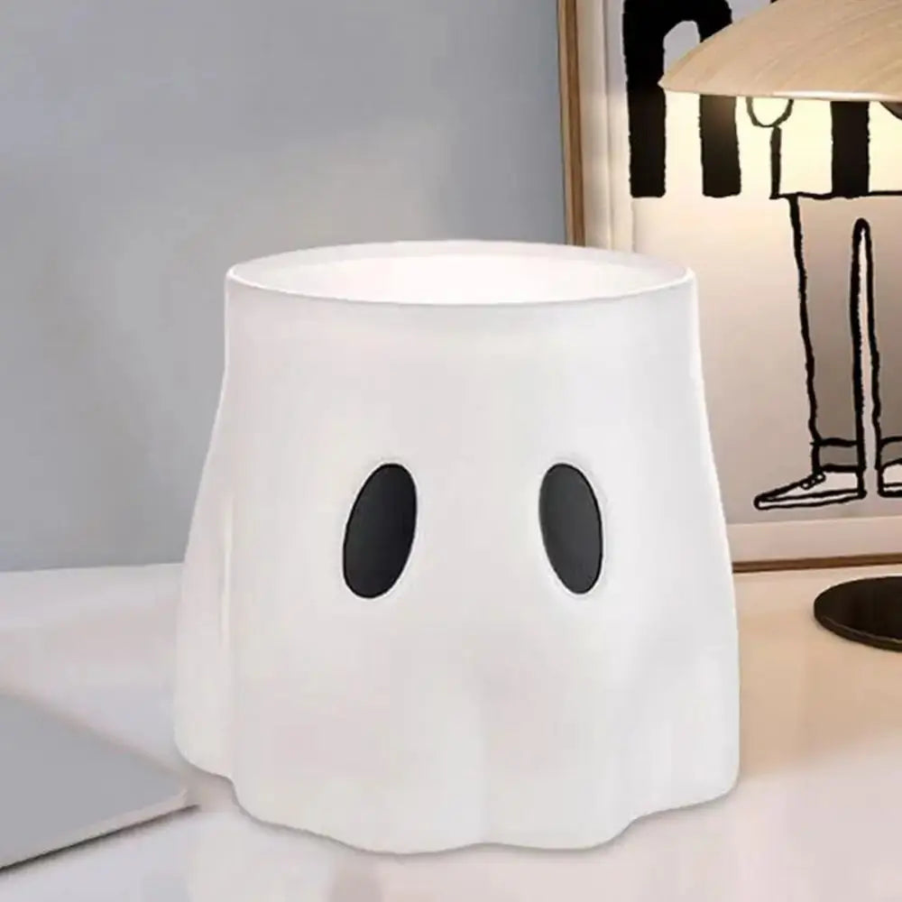 Durable Plastic Ghost Planter Ghost-Themed Haunted Design Halloween Ghost Bucket Versatile Piece Unique Gift Candy Bowl
