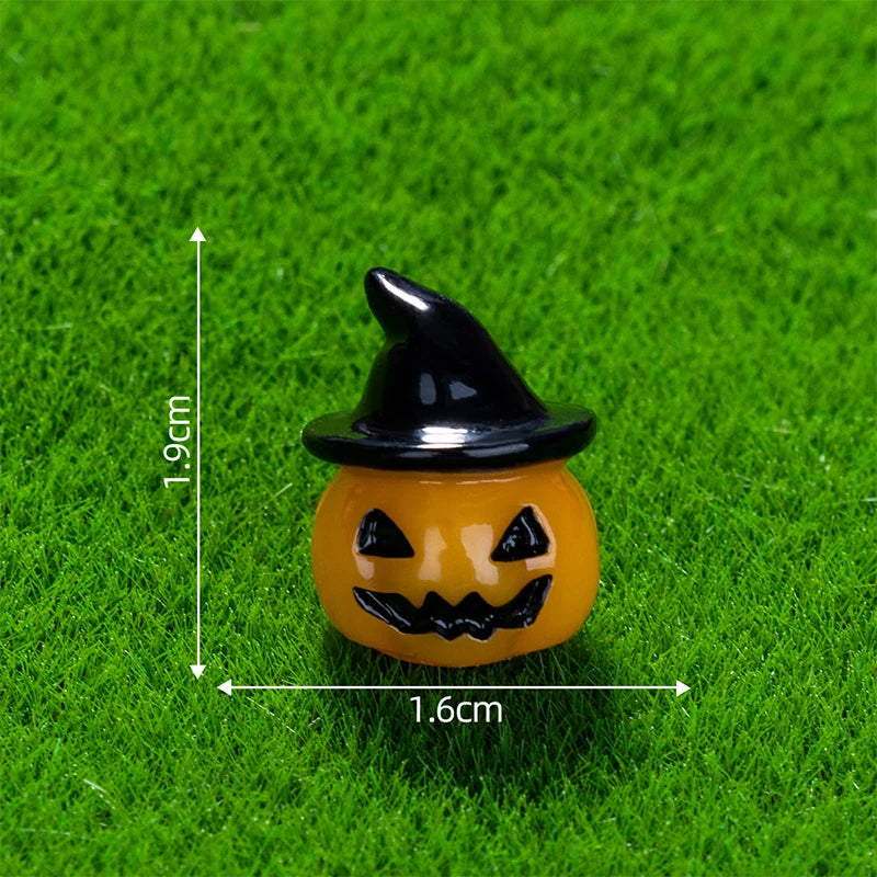 Halloween Pumpkin Ghost Micro Landscape Figurines Cute Small Ornaments Creative DIY Home Decoration Accessories Gifts